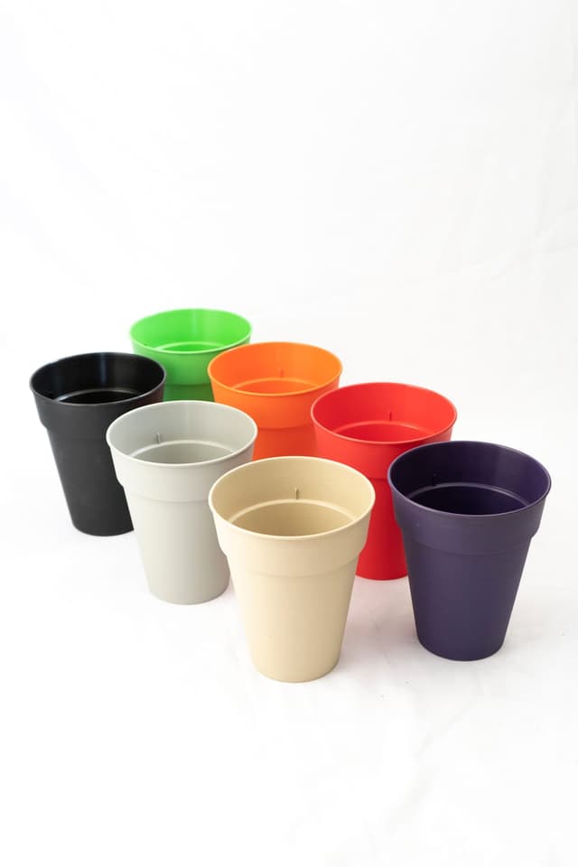MACETAS CONICAS